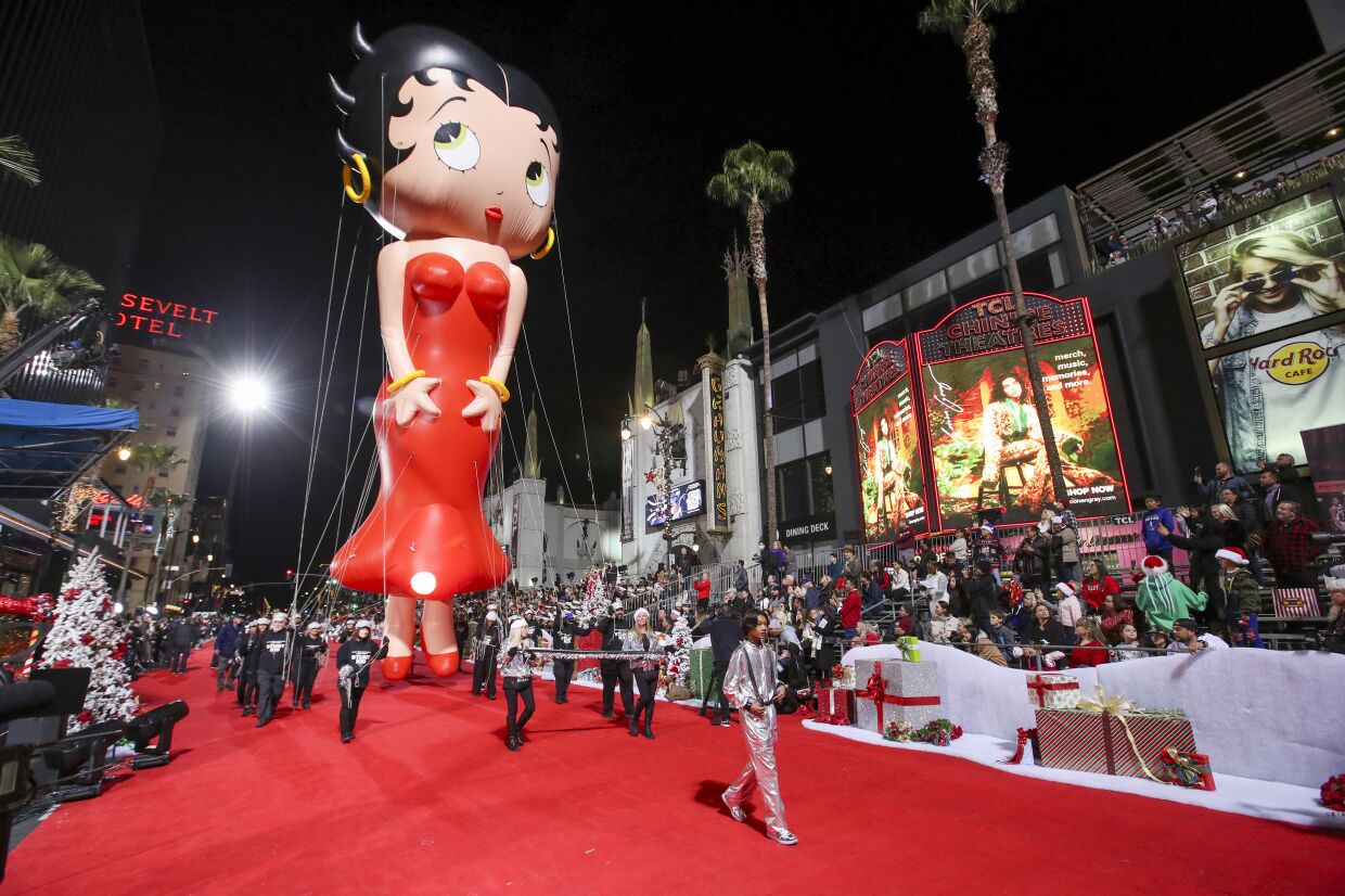 Photos of 90th anniversary of the Hollywood Christmas Parade Los