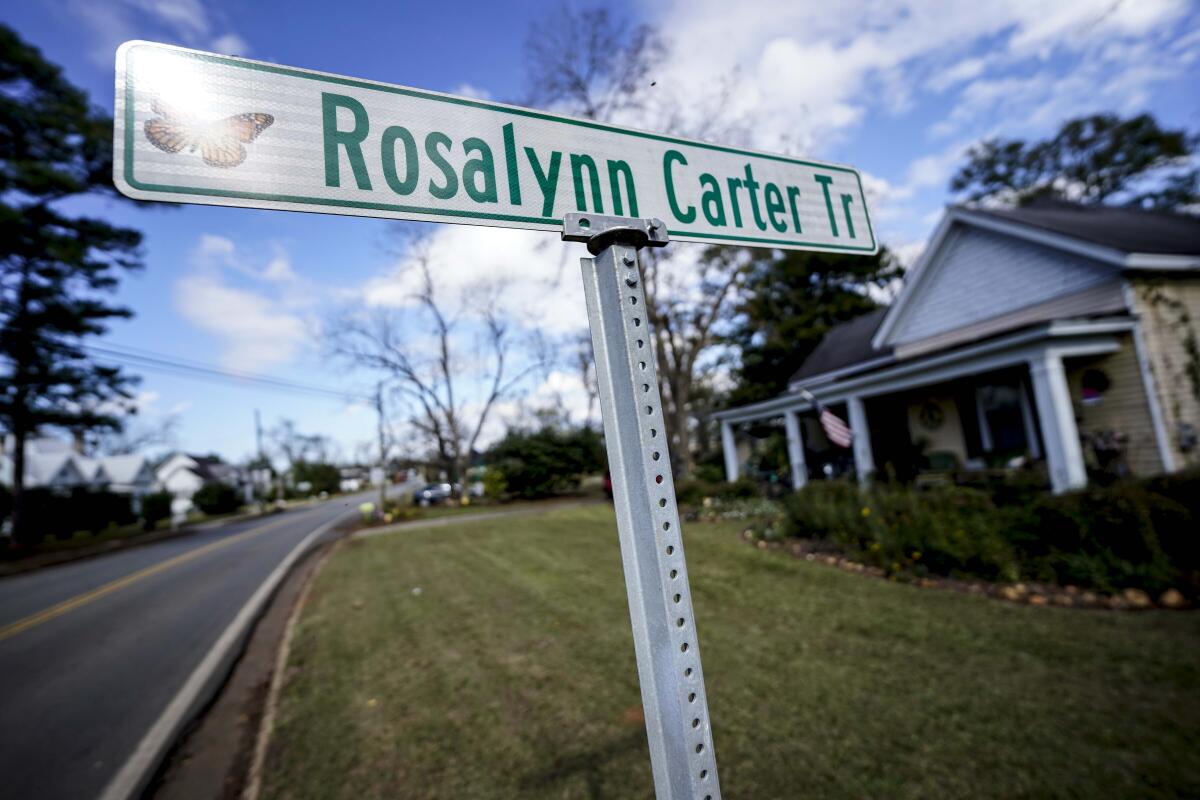 En esta imagen del lunes 20 de noviembre de 2023 se ve la casa original de Rosalynn Carter, 