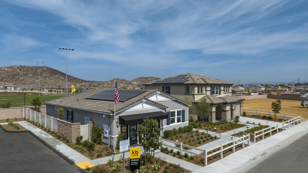 Living in Menifee: A Suburb of Riverside, CA Living in Menifee: A Suburb of Riverside, CA