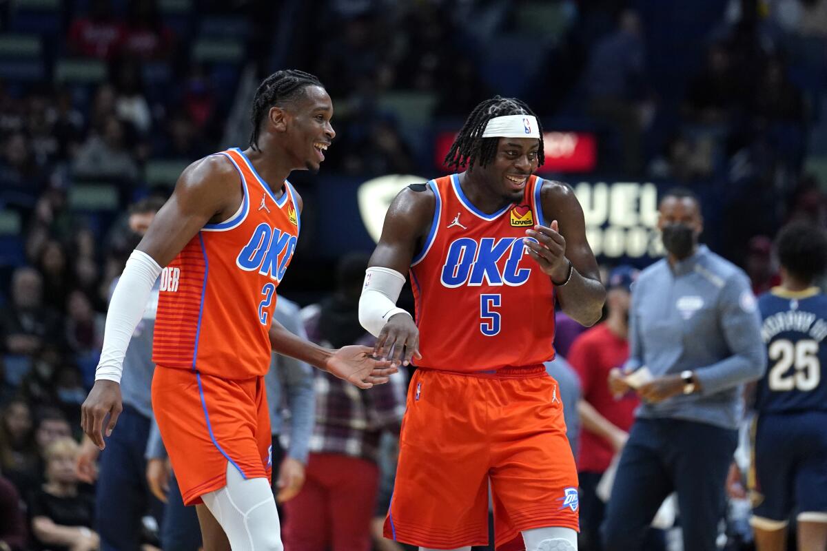 Gilgeous-Alexander leads Thunder past Pelicans in play-in