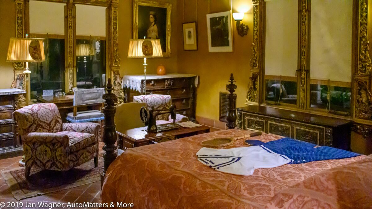 Furnished bedroom
