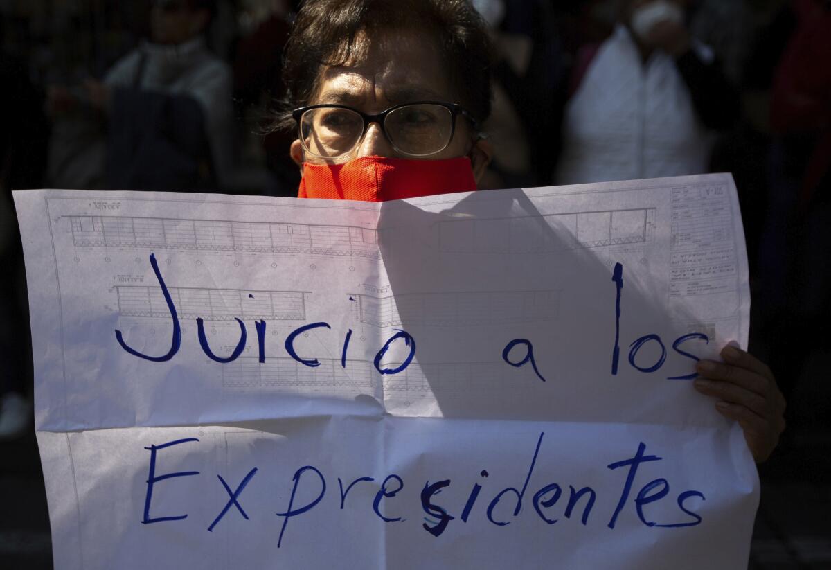 Un partidario del presidente de México, Andrés Manuel López Obrado