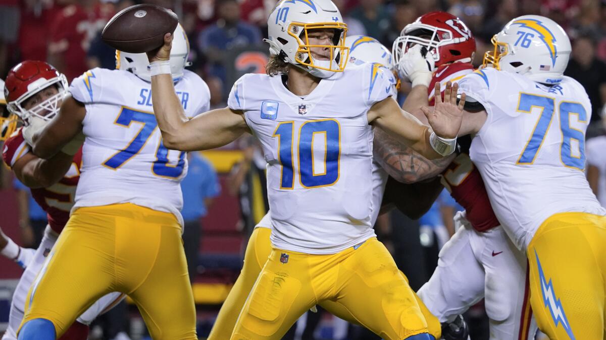 Justin Herbert left devastated by collapse vs Jaguars: What happened to the  Chargers?