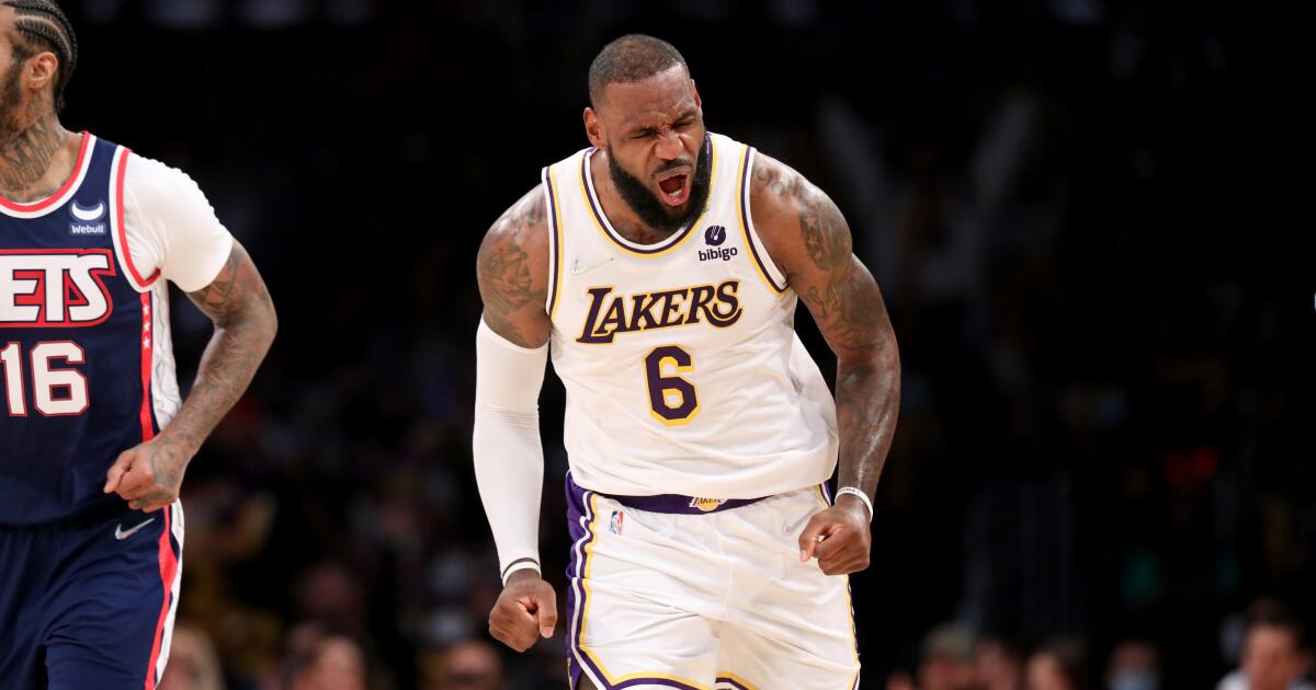 LeBron James can't stop Lakers' ongoing struggles by himself - Los