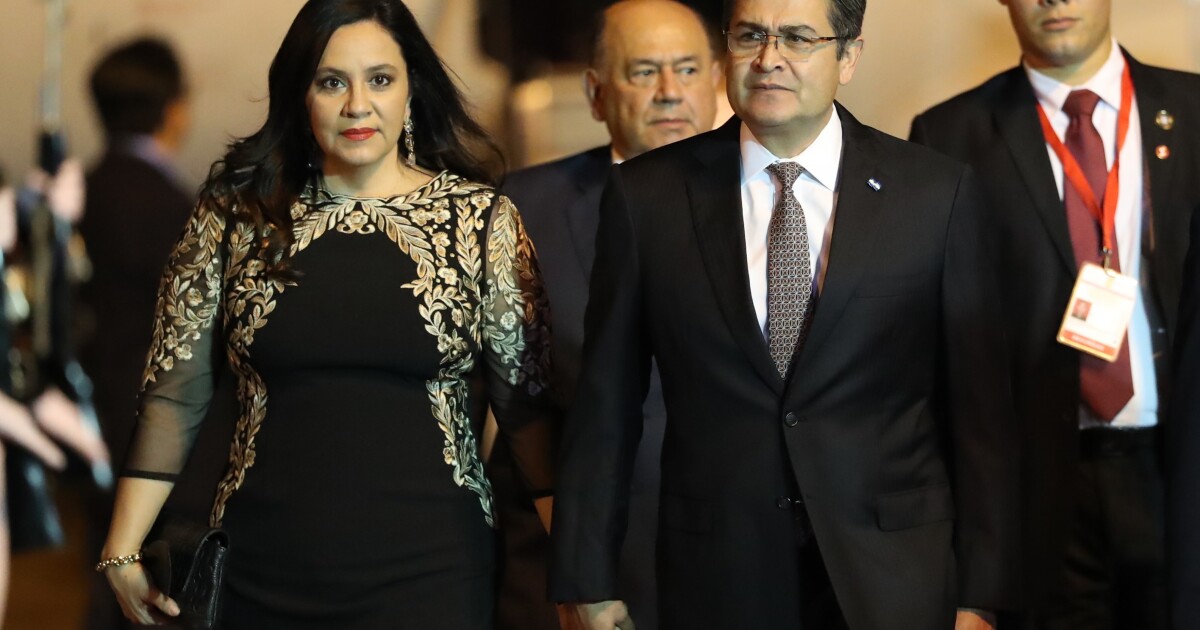 Honduras Says Its President Has Been Hospitalized With Coronavirus Many Don T Believe It Los Angeles Times