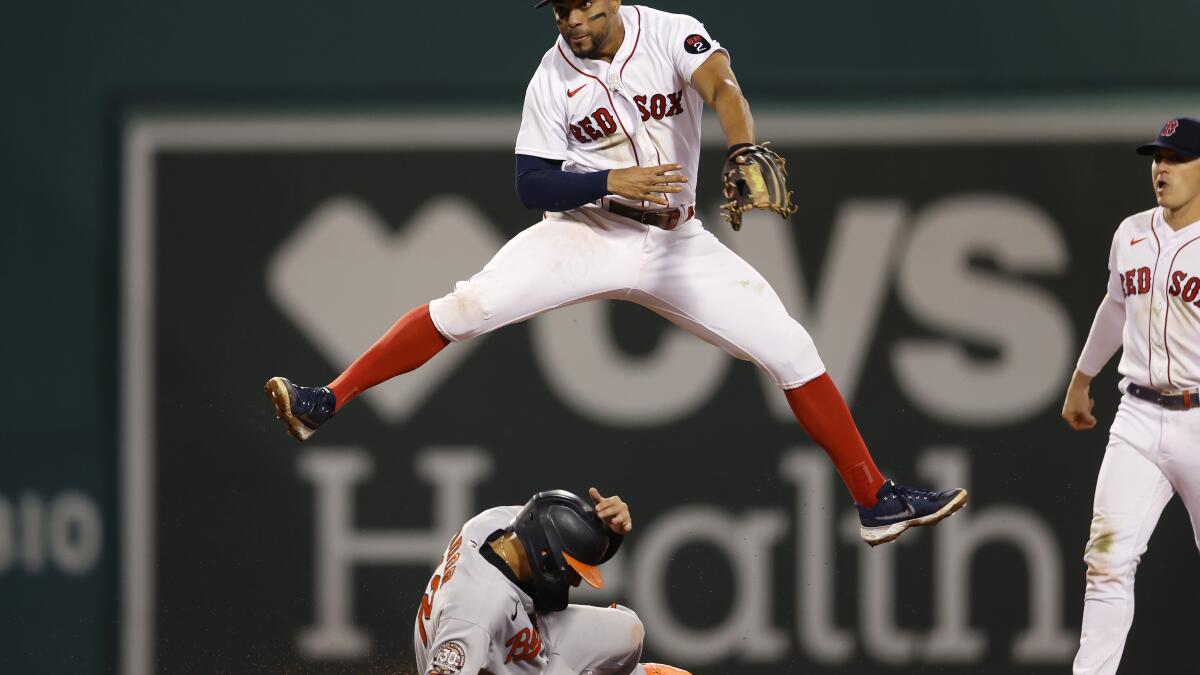 In a rain-shortened Red Sox win, Xander Bogaerts provided one more