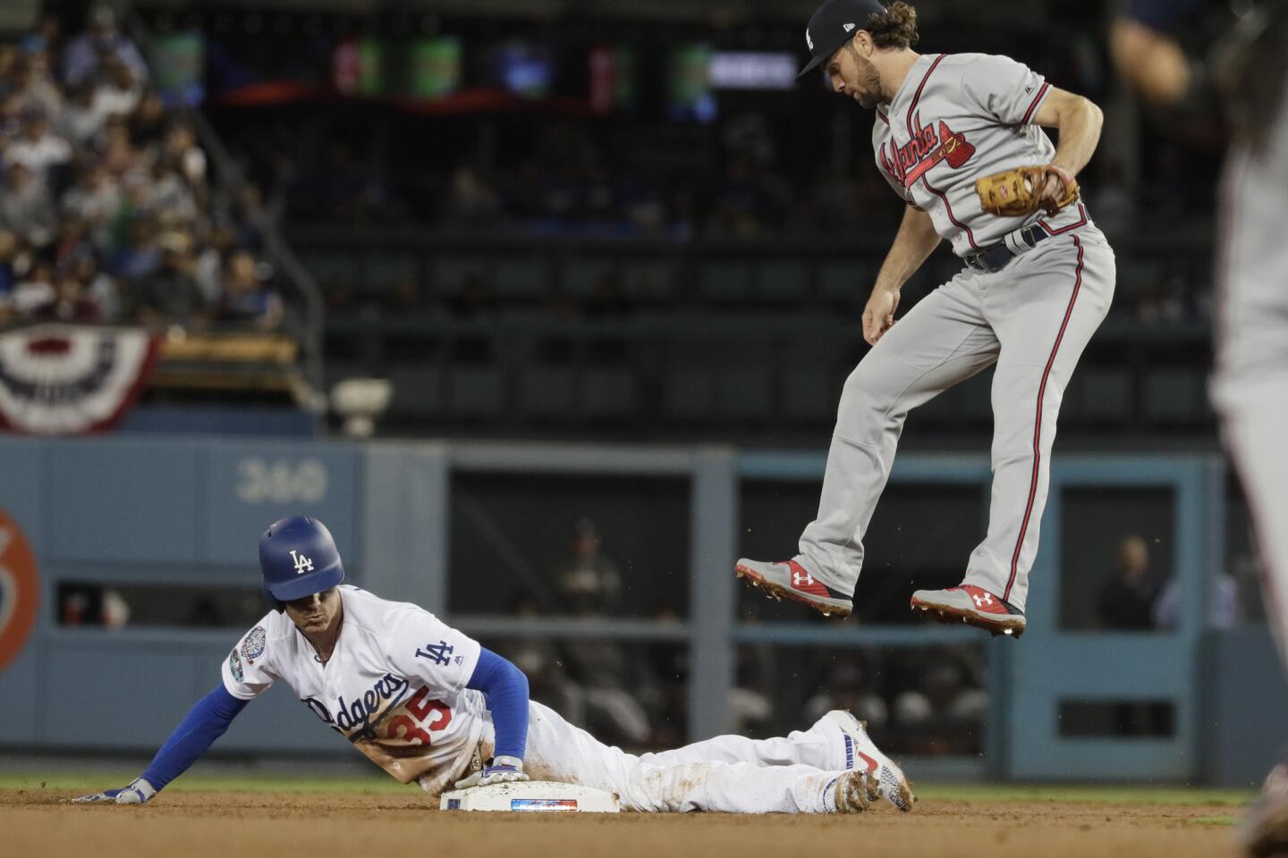 Dodgers' Kiké Hernandez is a man of many positions – Daily News