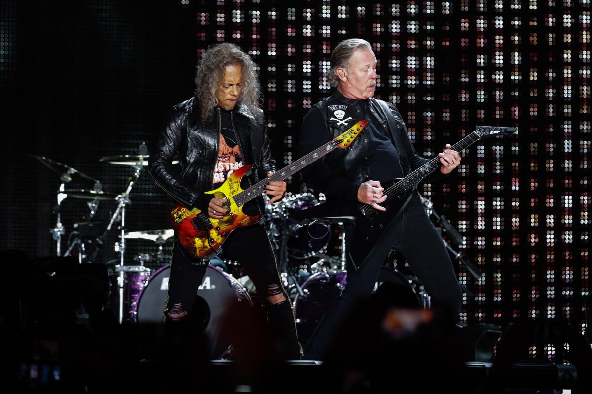 Metallica reedita su "Black Album" con más de cincuenta colaboraciones