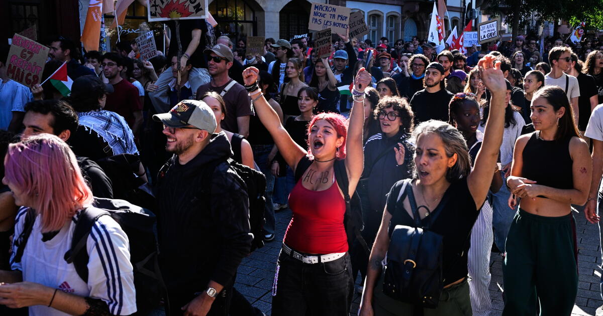 Thousands march across France as pupils block high schools demanding more funding