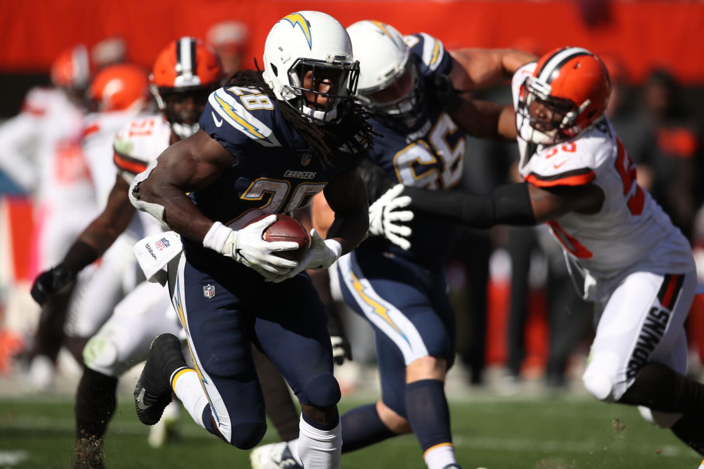 Los Angeles Chargers v Cleveland Browns