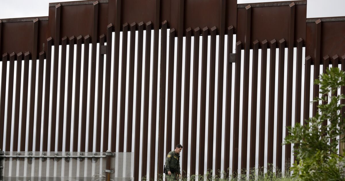 The number of Mexicans injured or killed trying to cross the border in San Diego is increasing