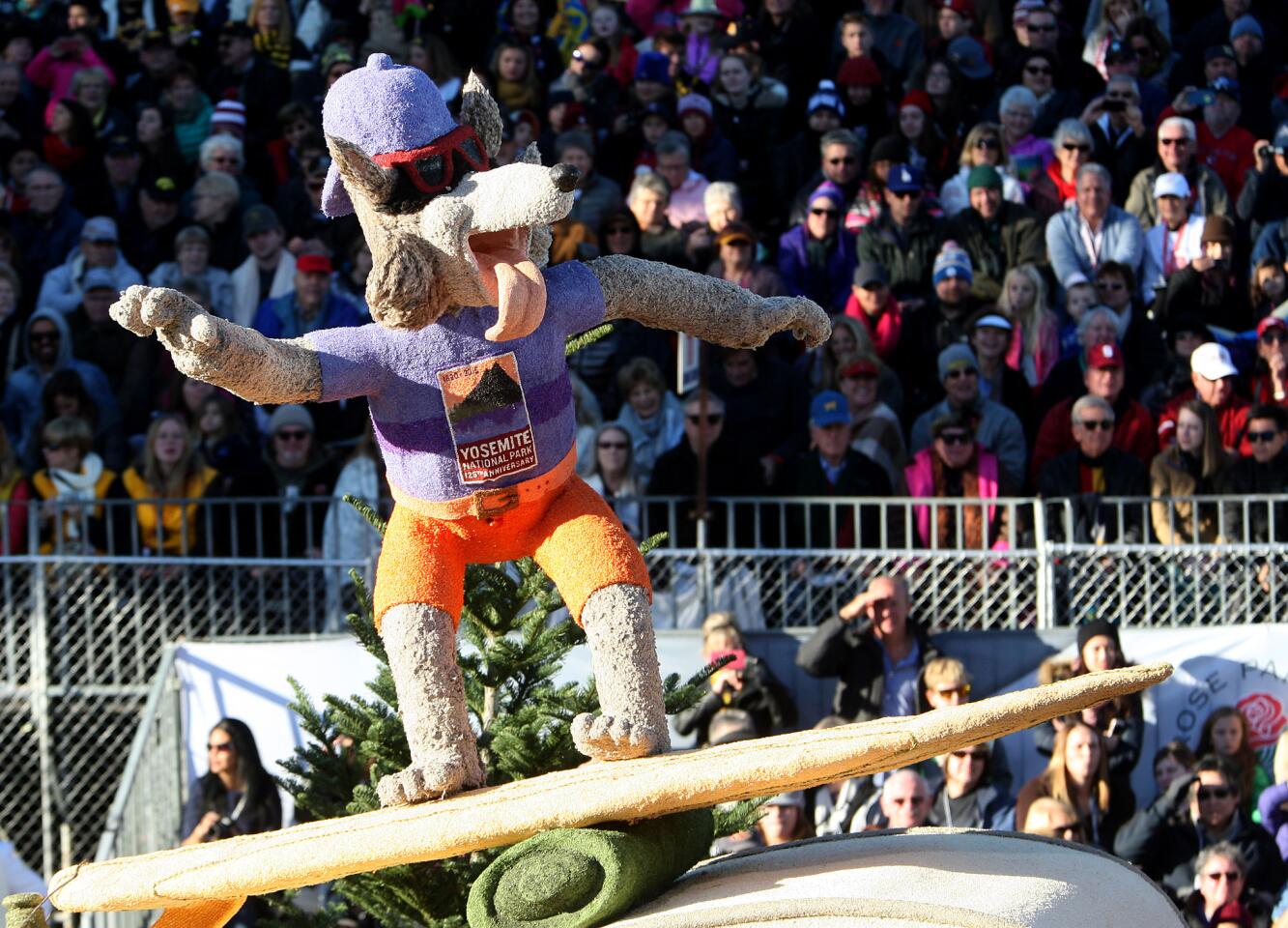 The city of Burbank float "Are We There Yet?" rolls down Orange Grove Avenue during the 2016 Rose Parade in Pasadena on Friday, Jan. 1, 2016.