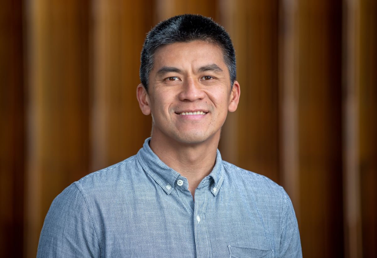 Howard Hang will present during a Scripps Research lecture on Wednesday, Aug. 18.