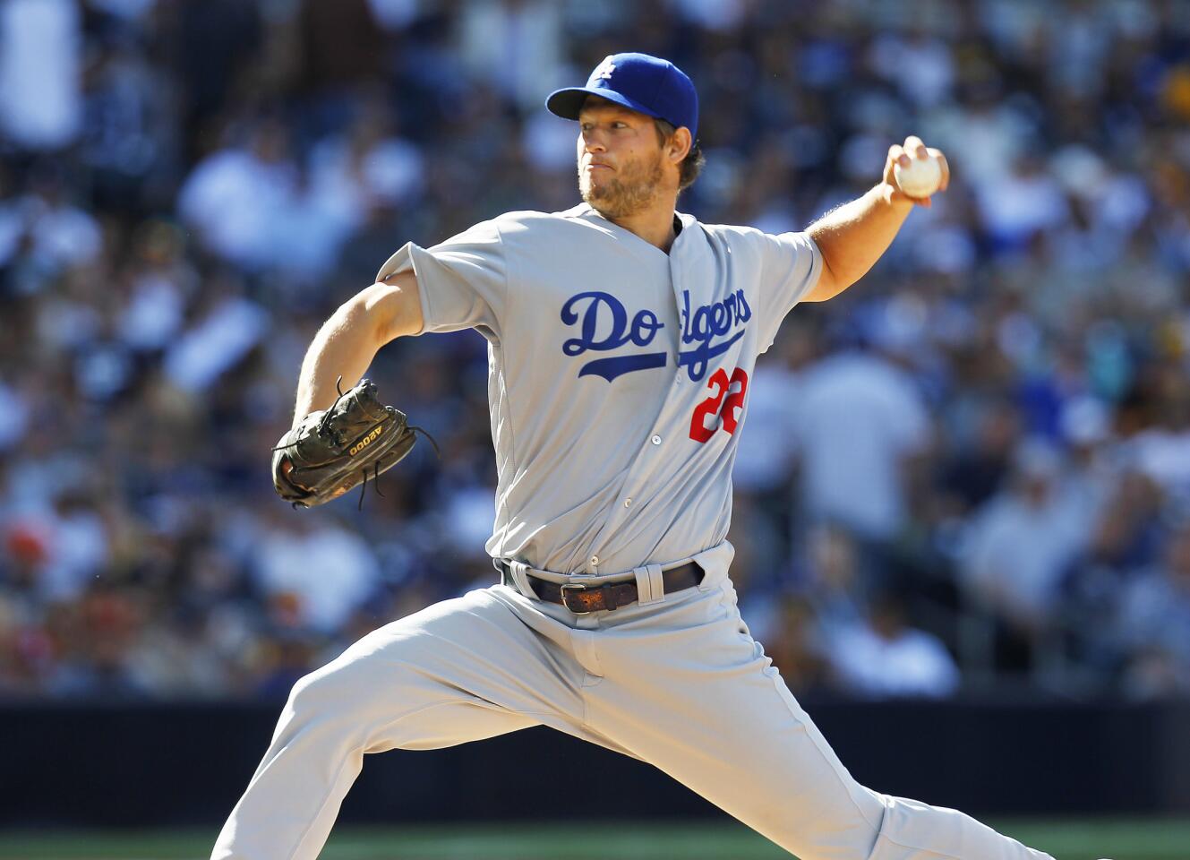 Dodgers dominant in 15-0 opening day win at San Diego