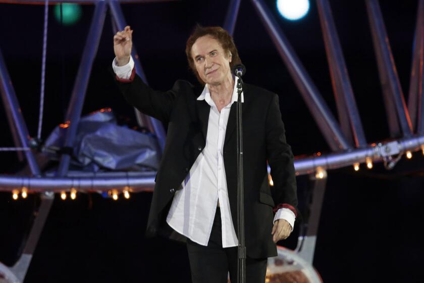 Ray Davies sings "Waterloo Sunset" during the closing ceremony at the 2012 Summer Olympics in London.
