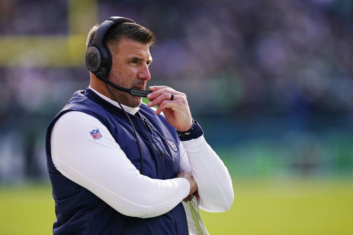 Tennessee Titans' Mike Vrabel watches action during the first half of an NFL football game against the Philadelphia Eagles, Sunday, Dec. 4, 2022, in Philadelphia. (AP Photo/Chris Szagola)