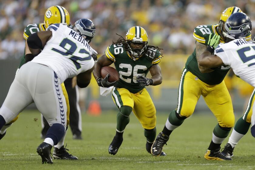 A knee injury will sideline Green Bay Packers running back DuJuan Harris for the entire 2013 season.
