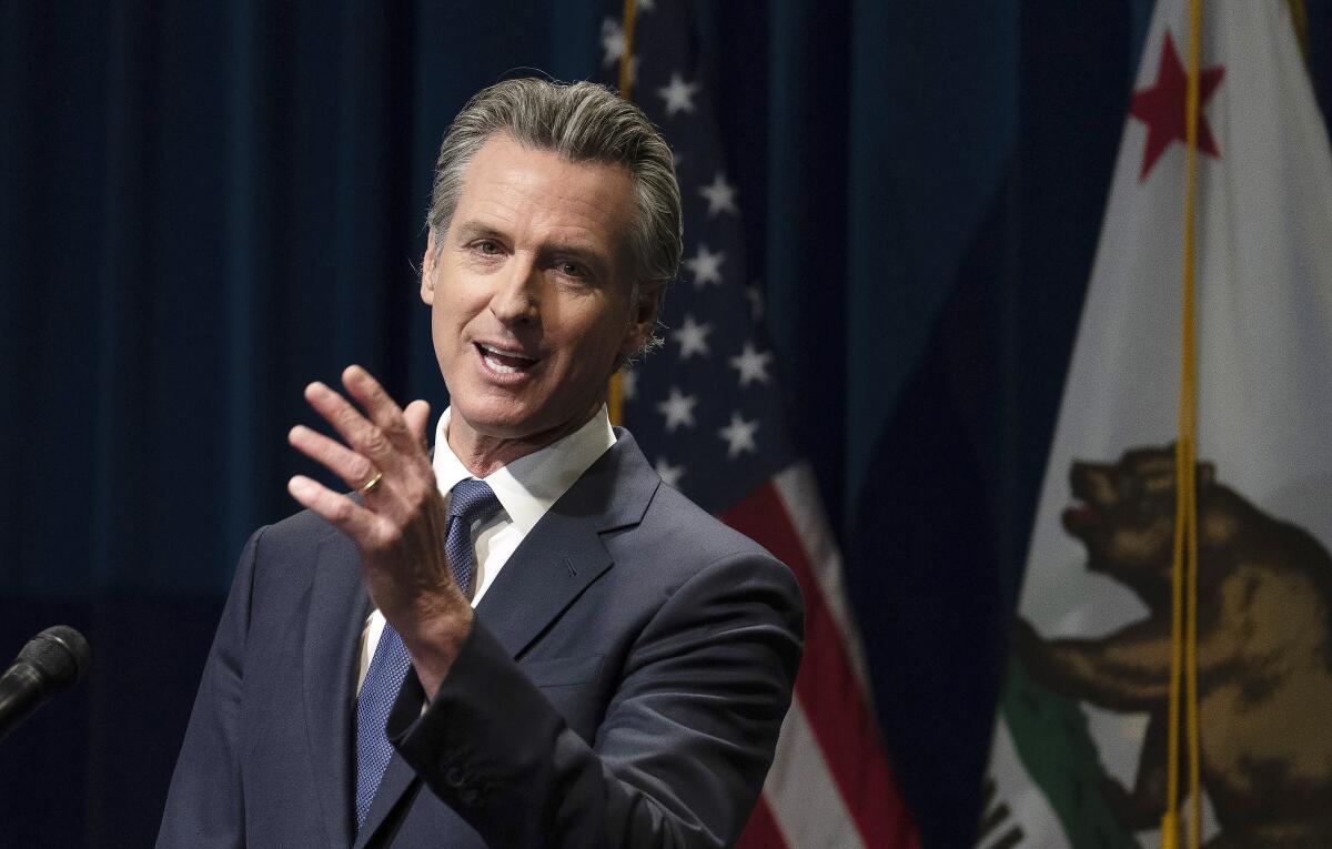Newsom laments right-wing conspiracies about Taylor Swift - Los Angeles Times