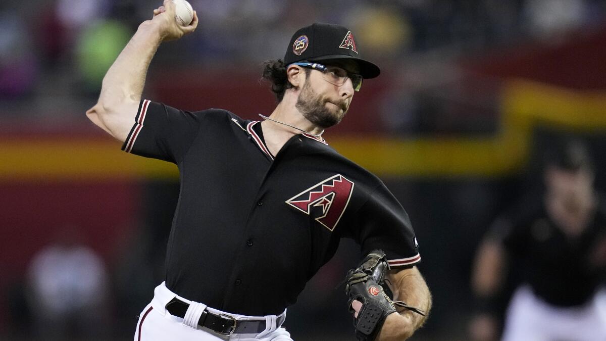 Gallen, Thomas push the Diamondbacks to a 5th straight win, 6-3