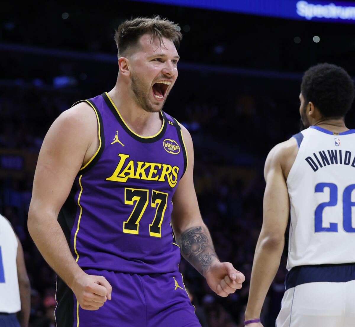 Luka Doncic has his struggles against his old team, but Lakers beat Mavericks - Los Angeles Times
