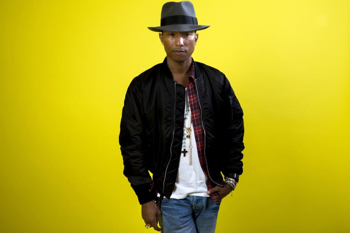 La estrella Pharrell Williams anuncia el lanzamiento de la iniciativa Black Ambition.