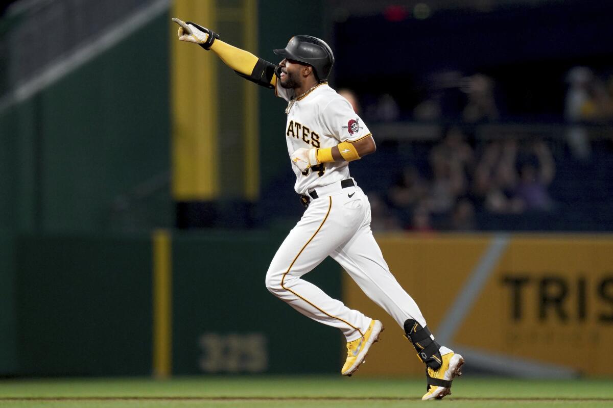 Here's one thing the Pittsburgh Pirates can learn from each of MLB's  remaining four teams