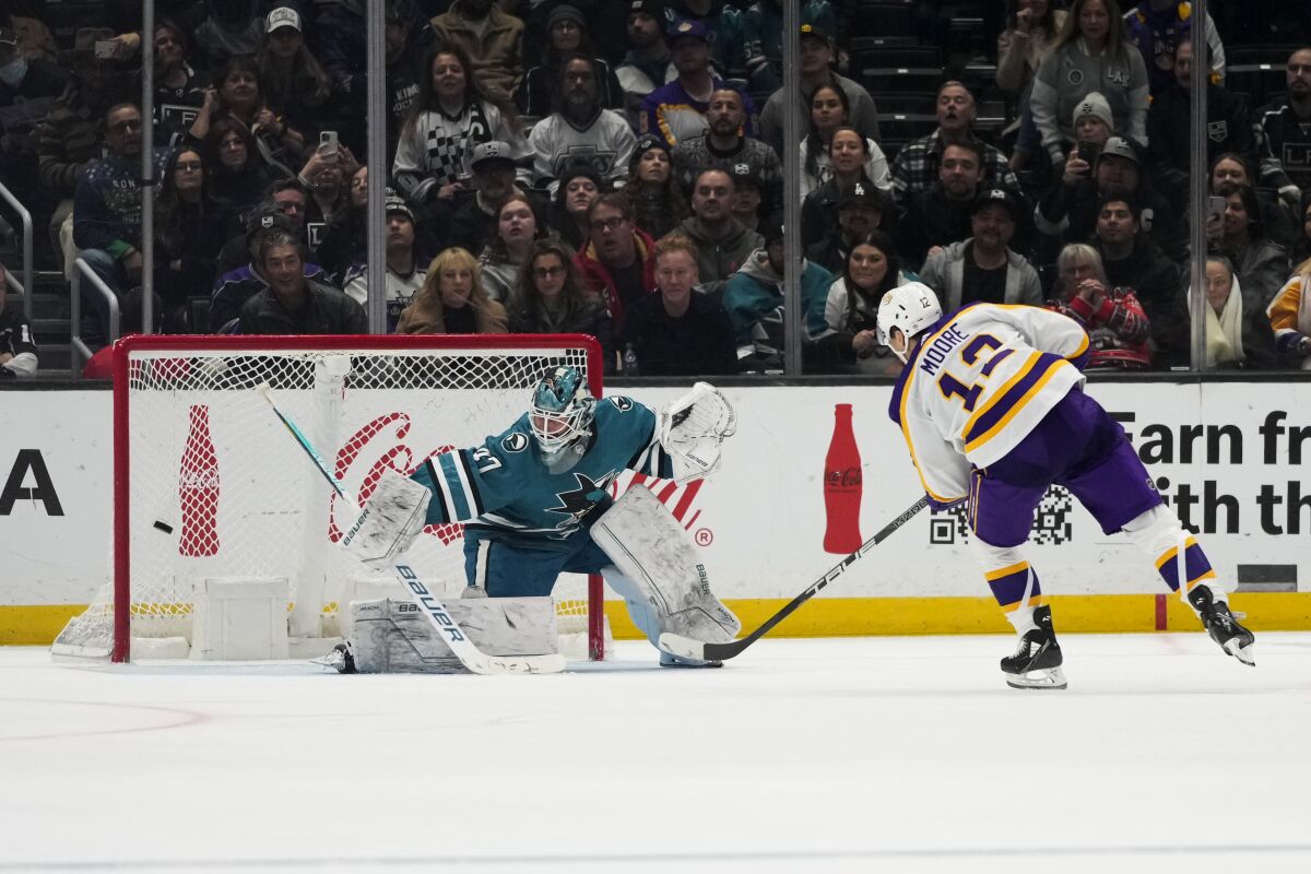 Kings get second straight shootout win, beat Sharks 3-2 - The San Diego  Union-Tribune