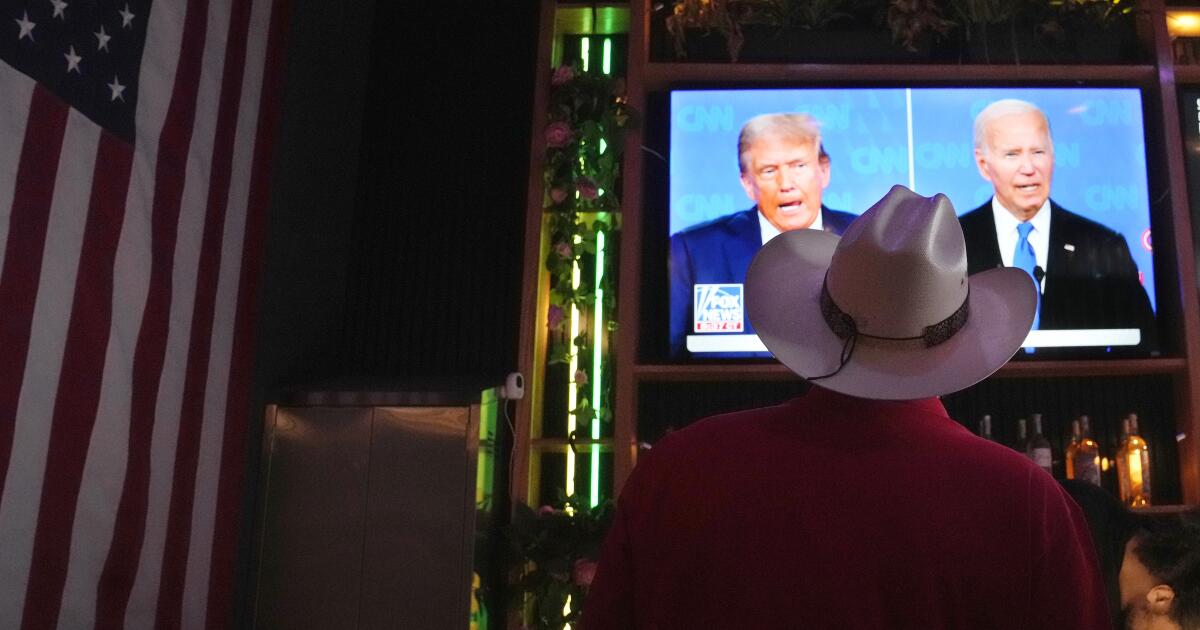 Calmes: What an understatement — Biden and the Supreme Court had a lousy week Calmes: What an understatement — Biden and the Supreme Court had a lousy week