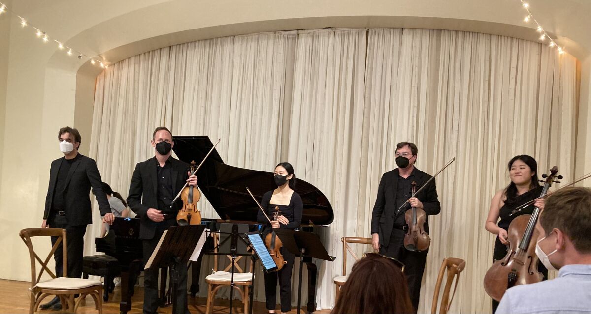 Le Salon de Musiques' concert on Sunday featured musicians from Los Angeles.