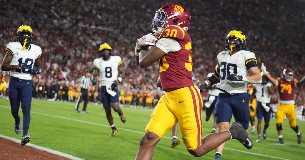 Breakout Game King Miller capacita USC para ganhar o 15º lugar em Michigan Breakout Game King Miller capacita USC para ganhar o 15º lugar em Michigan
