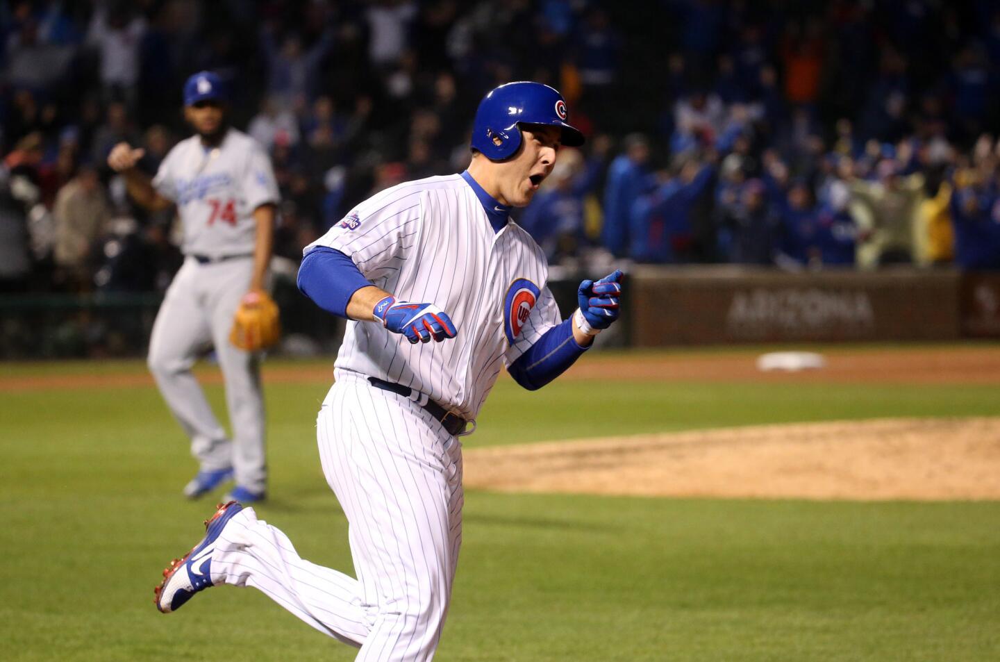 Cubs first baseman Anthony Rizzo celebrates his game-winning hit in the ninth inning.