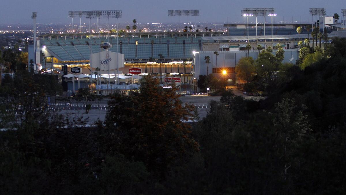 Dodgers to experiment with $5 parking in lots outside stadium - Los Angeles  Times