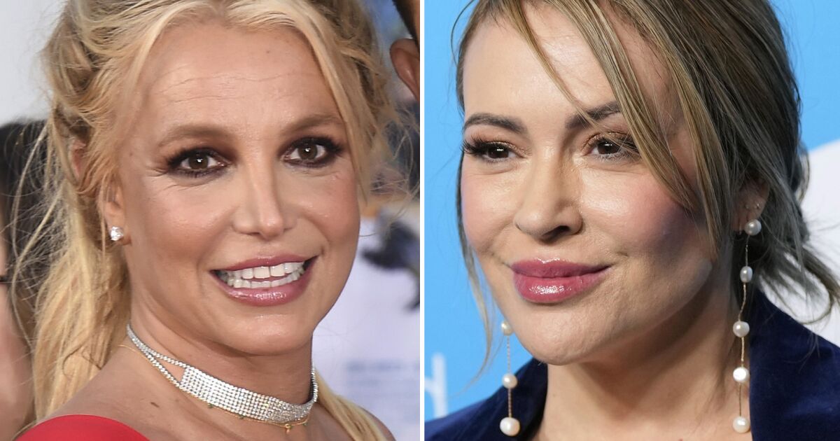 Alyssa Milano habla con Britney Spears sobre viejo tuit Alyssa Milano habla con Britney Spears sobre viejo tuit