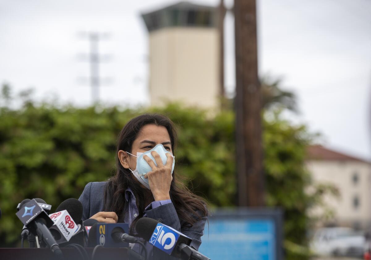 Rep. Nanette Barragán at the Federal Correctional Institution, Terminal Island 