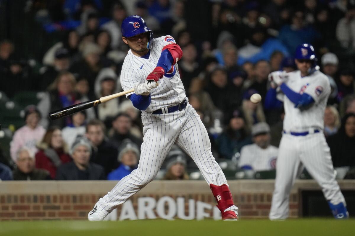 Cubs' Seiya Suzuki hit an inside-the-park home run against Josh Hader