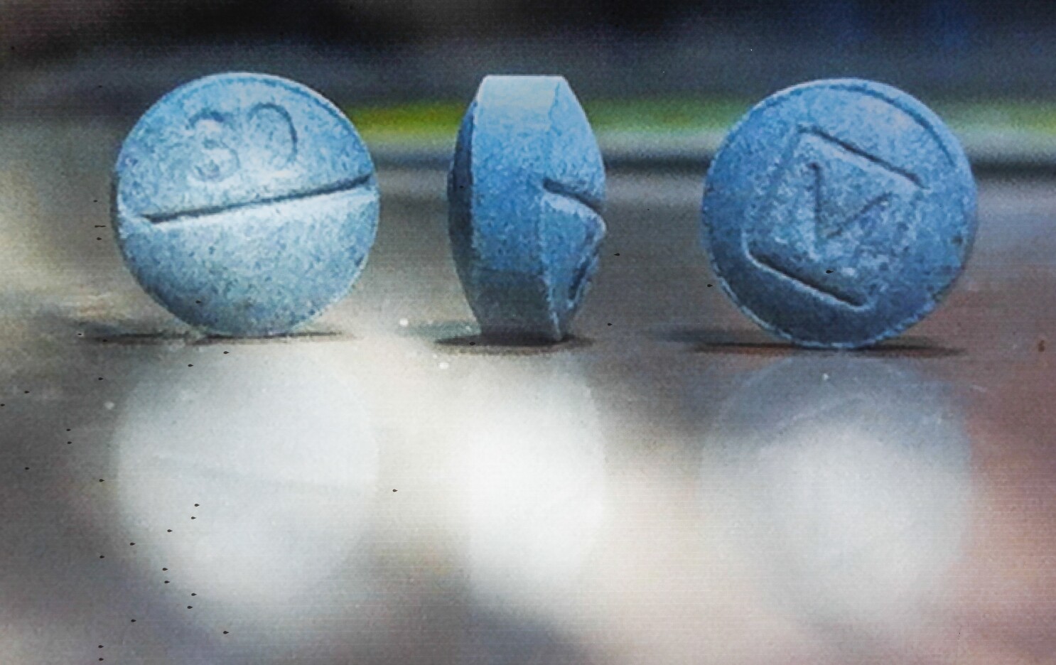 Blue pills being traded, sold in Diego County linked to 4 deaths, sheriff's officials warn - The San Diego Union-Tribune