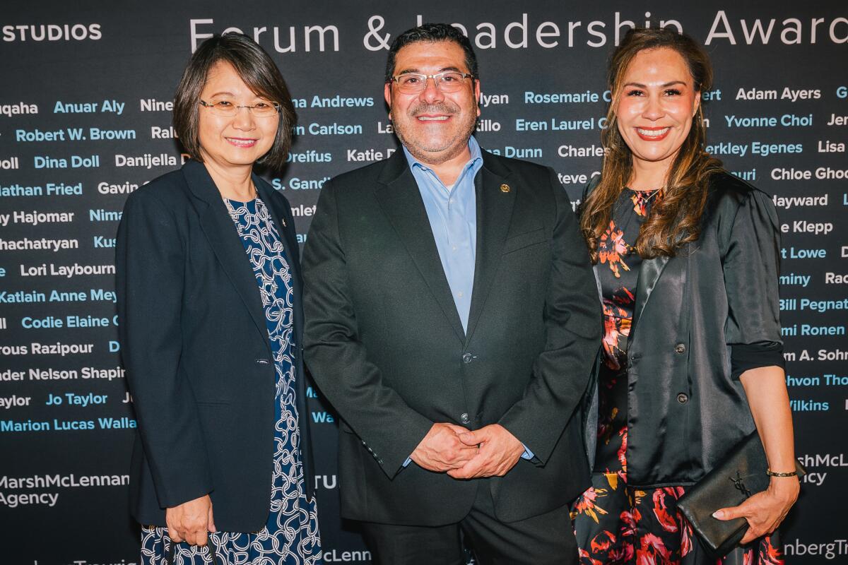Jenny Jiang, Denny Leyton, Claudia Calix