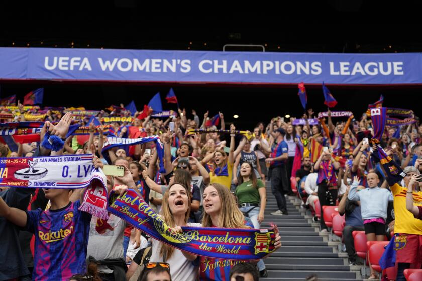 Barcelona's fans cheer for their team prior to the women's Champions League final soccer match between FC Barcelona and Olympique Lyonnais at the San Mames stadium in Bilbao, Spain, Saturday, May 25, 2024. (AP Photo/Jose Breton)