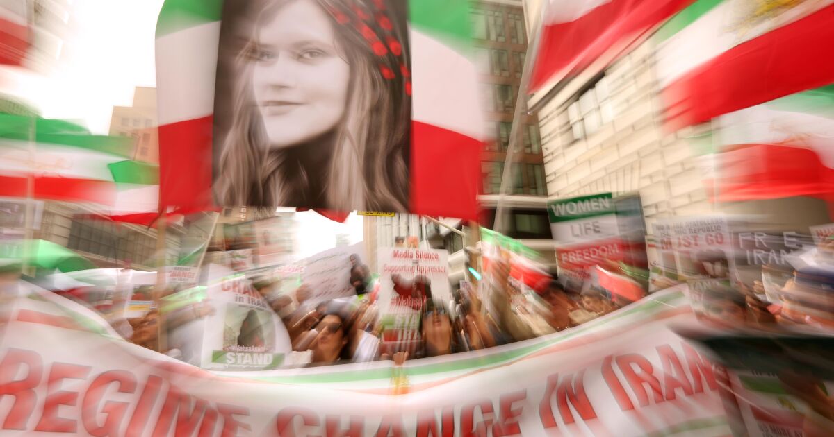 Two prominent actresses arrested in Iran for not wearing hijabs as protests continue Two prominent actresses arrested in Iran for not wearing hijabs as protests continue