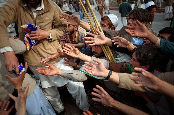 Friday: The day in photos - Pakistan