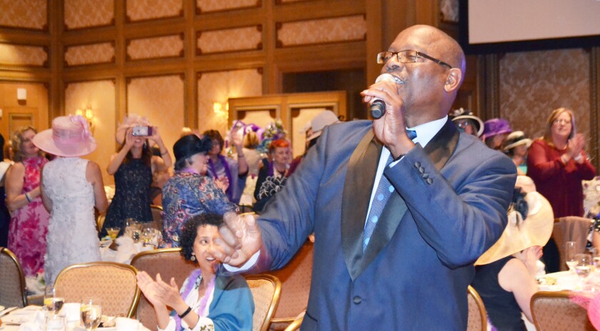 Singer/songwriter Floyd A. Smith from The 5th Dimension entertained attendees during the 2019 Hats & Heels.