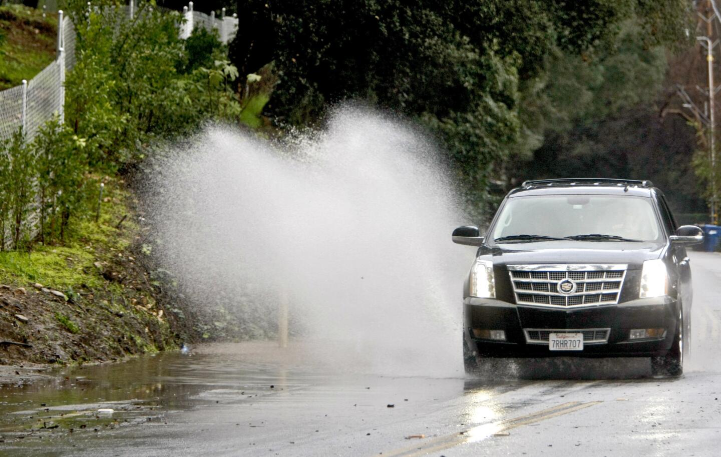 Photo Gallery: Rain to continue over the weekend throughout Glendale and La Cañada Flintridge