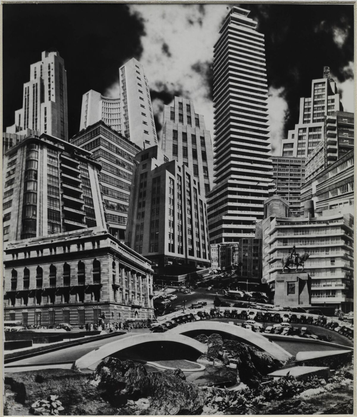 "Anarquía arquitectónica en la ciudad de México," a photomural by Lola Álvarez Bravo, about 1954.