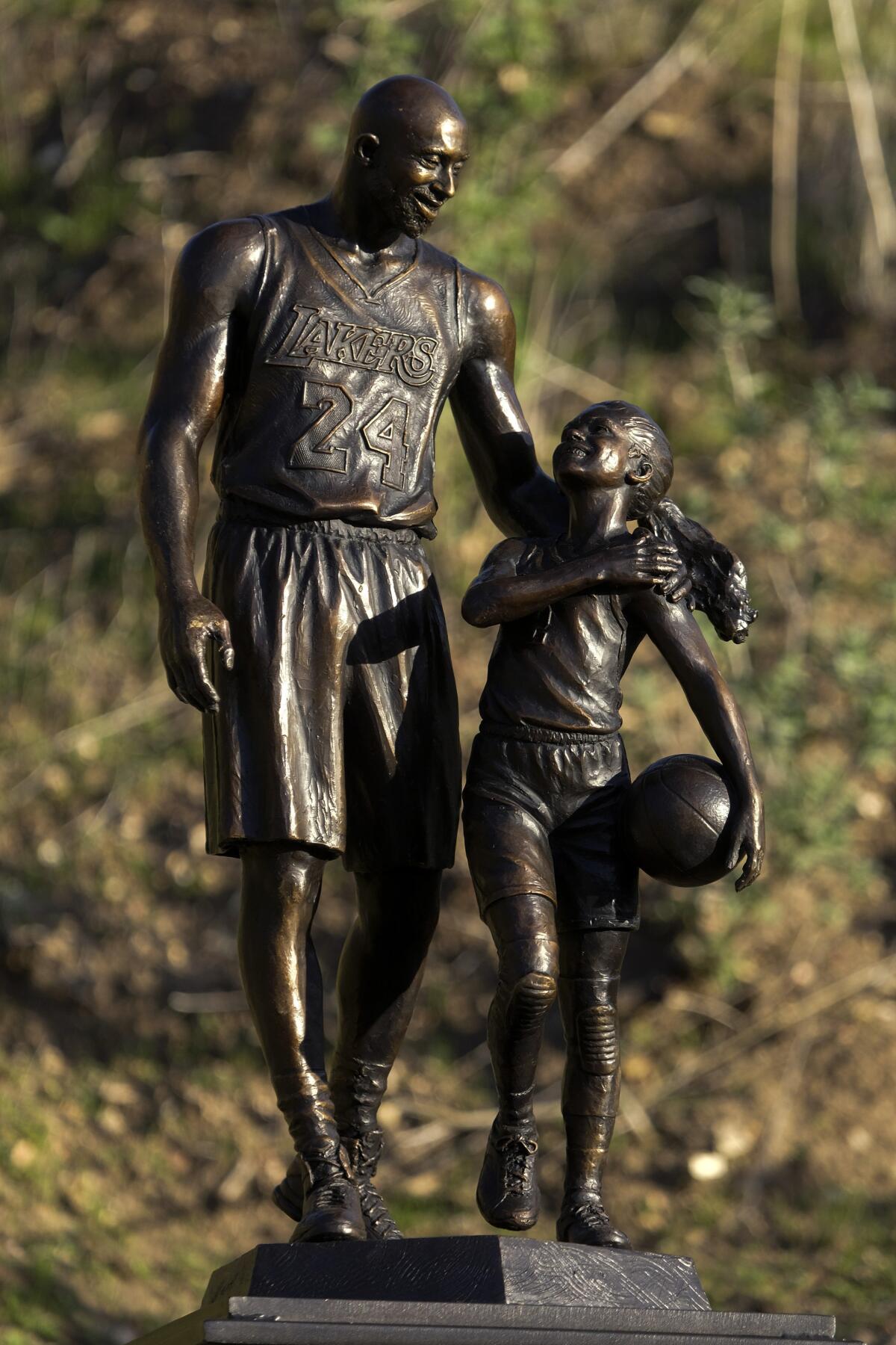 A bronze sculpture honoring former Los Angele 