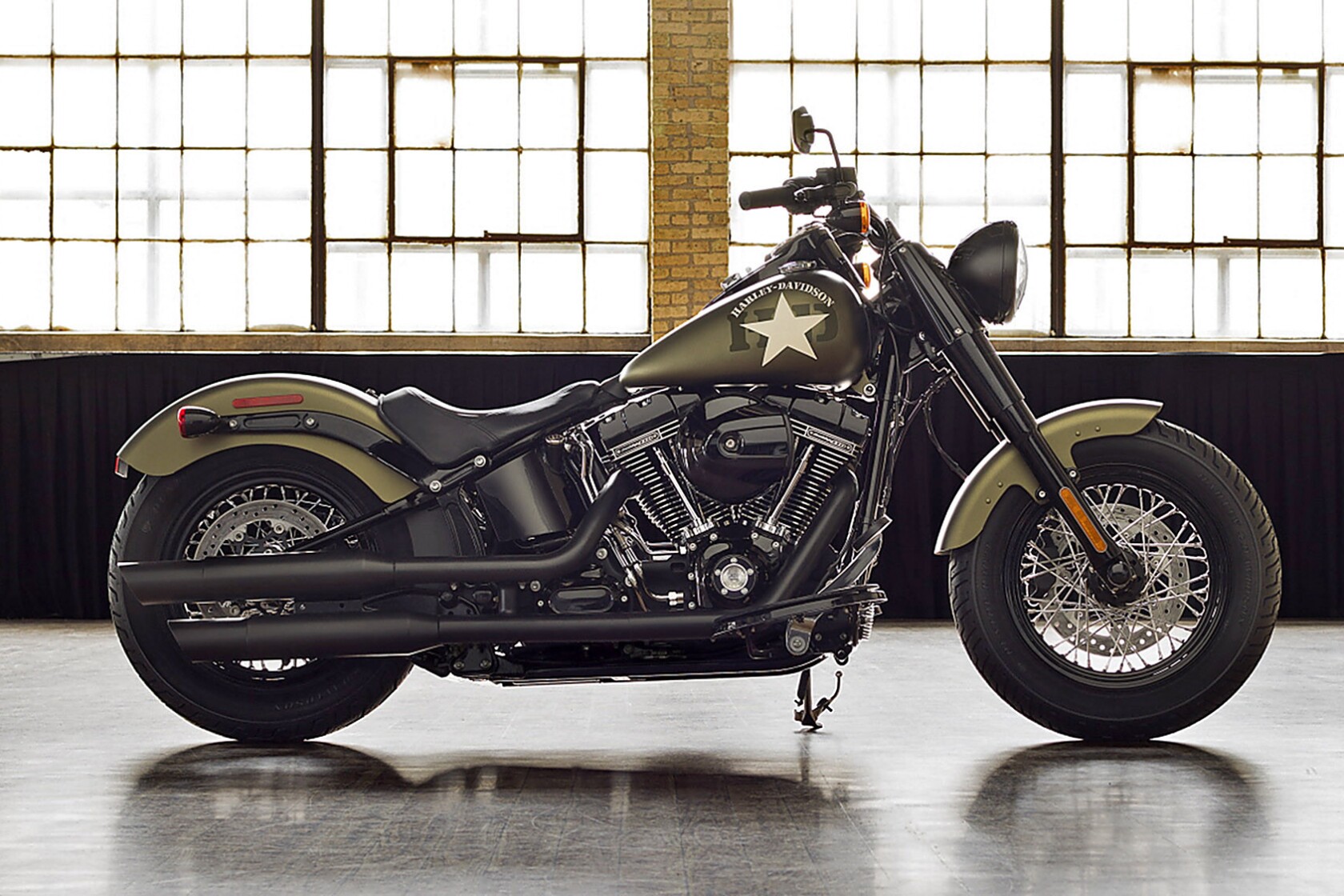 Harley-Davidson adds two new models to 2016 line - Los Angeles Times