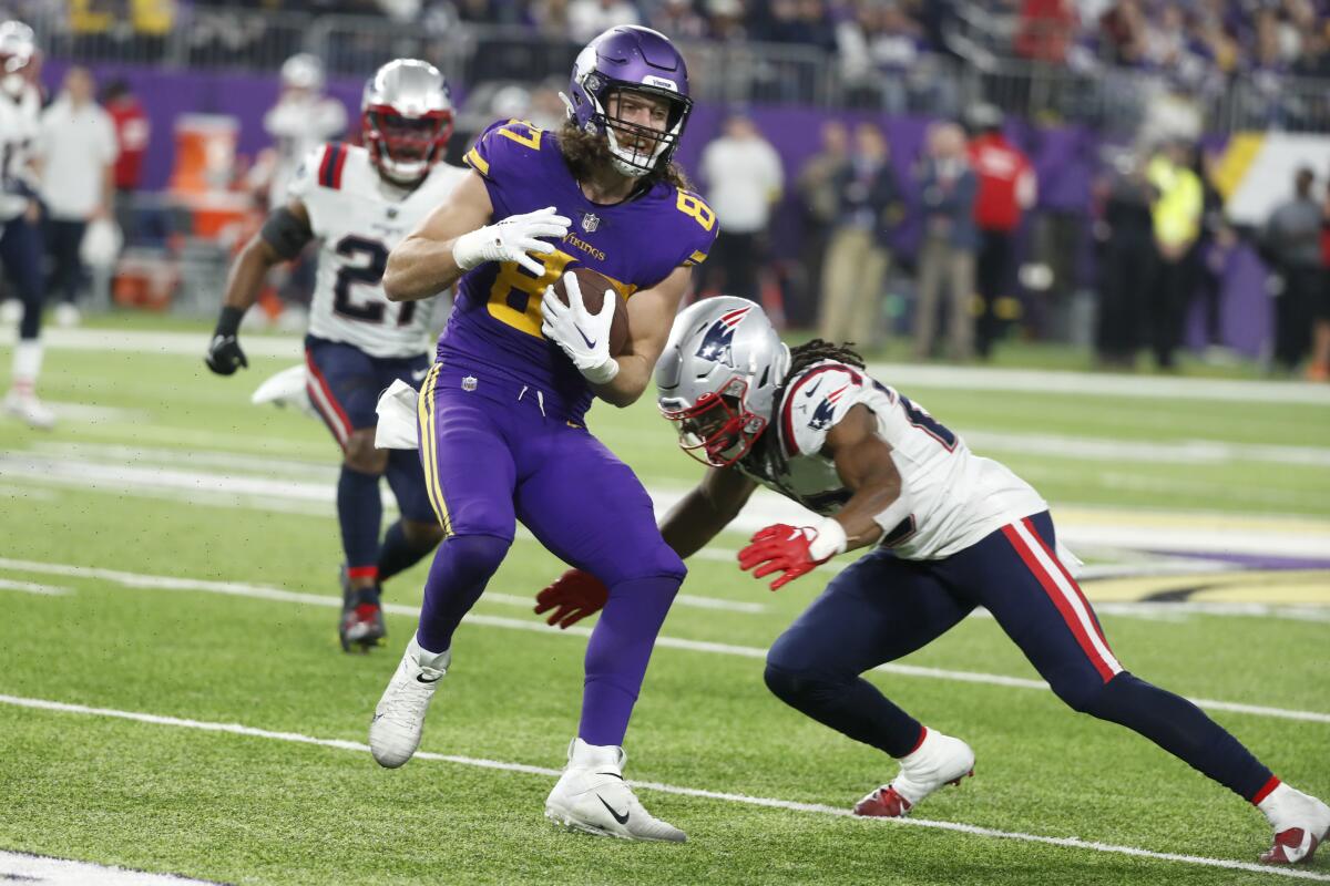 NFL Week 12 Game Preview: New England Patriots at Minnesota Vikings