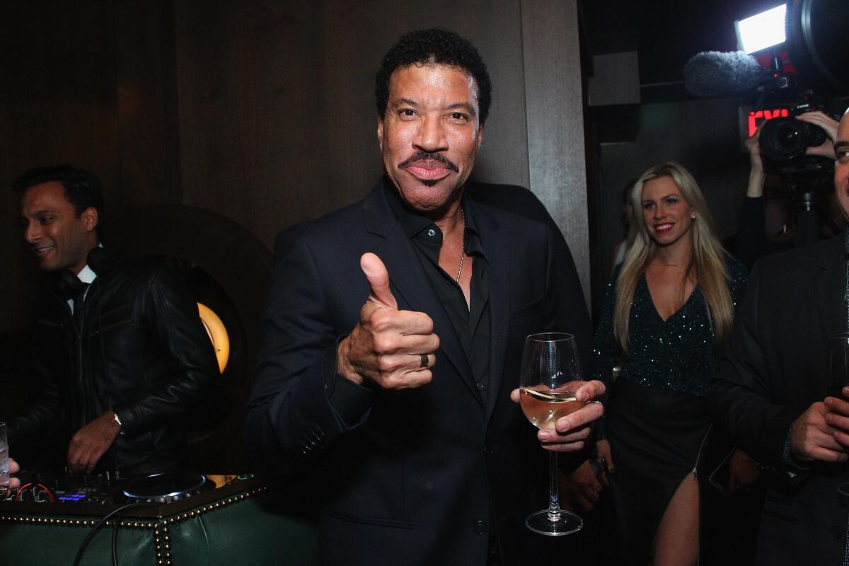 "Hello" singer Lionel Richie gets in on Adele spoofs.