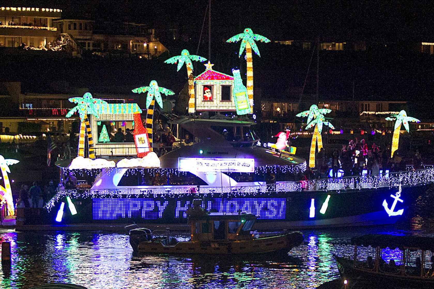 Newport Beach and Huntington Beach host annual boat parades Los