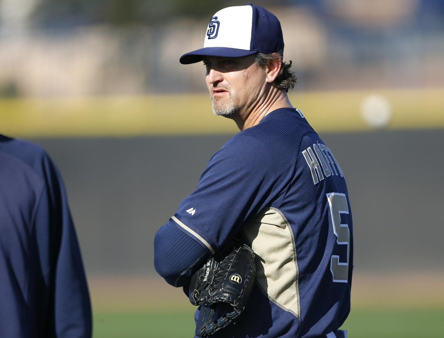 Trevor Hoffman takes position with Padres' front office 