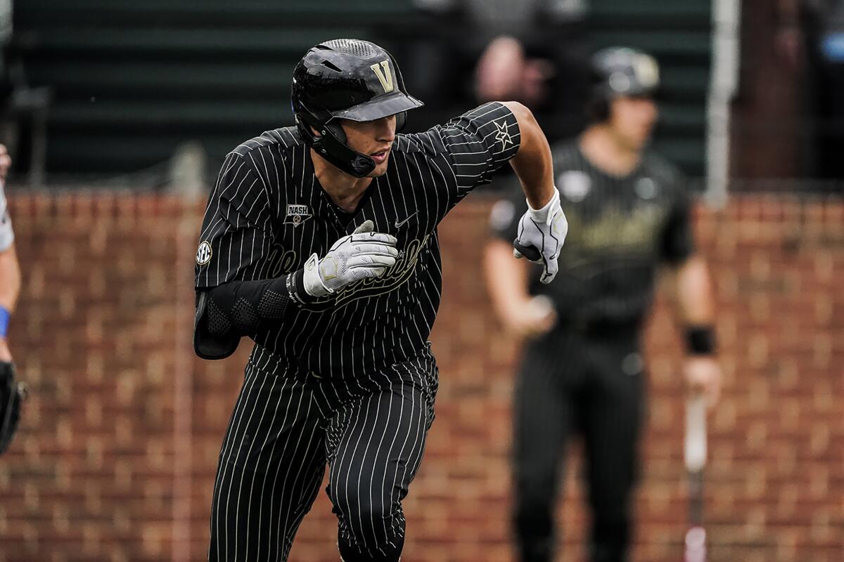 Top baseball match-up: No. 2 Vanderbilt Commodores vs. No. 14